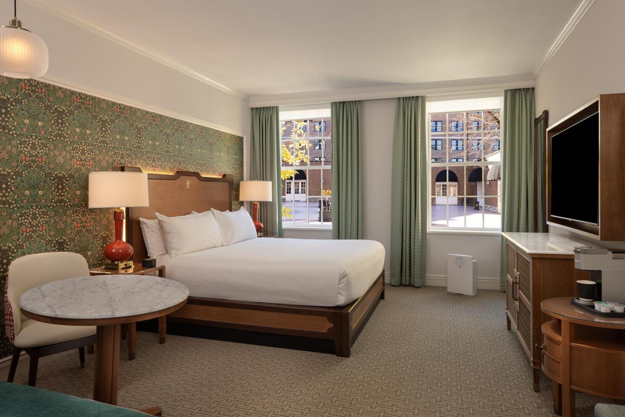 Hotel Roanoke & Conference Center, Curio Collection By Hilton Экстерьер фото