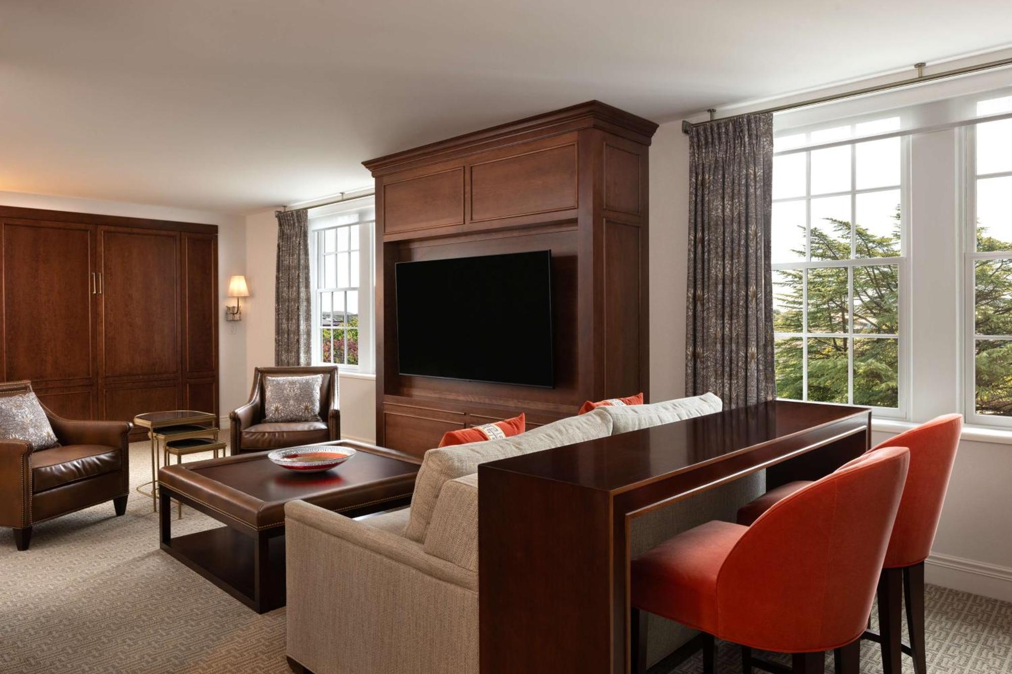 Hotel Roanoke & Conference Center, Curio Collection By Hilton Экстерьер фото